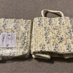 Floral Cream Tote Bags (2)